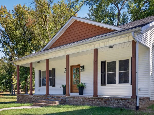 219 Jenny Ln, Martin, TN 38237