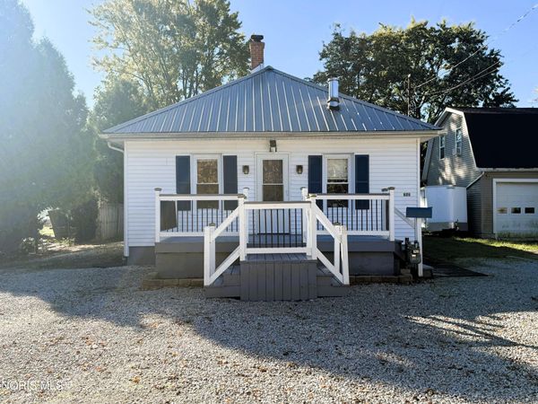 253 Portage Street, Oak Harbor, OH 43449