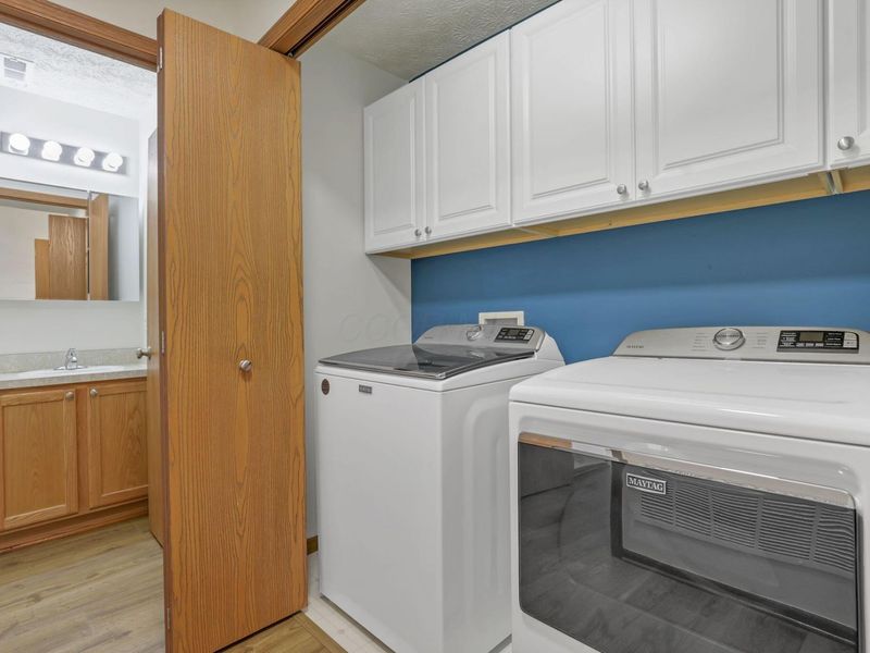 1496 October Ridge Court , Columbus, OH 43223 Photo 13