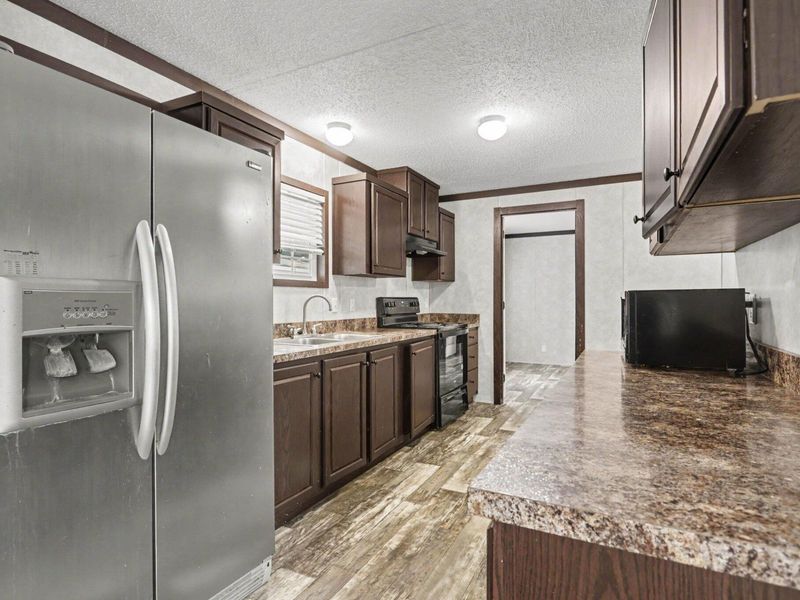 176 Parklawn Drive, Circleville, OH 43113 Photo 7