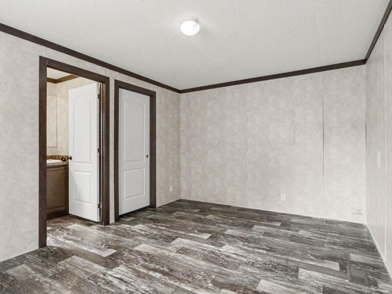176 Parklawn Drive, Circleville, OH 43113 Photo 8