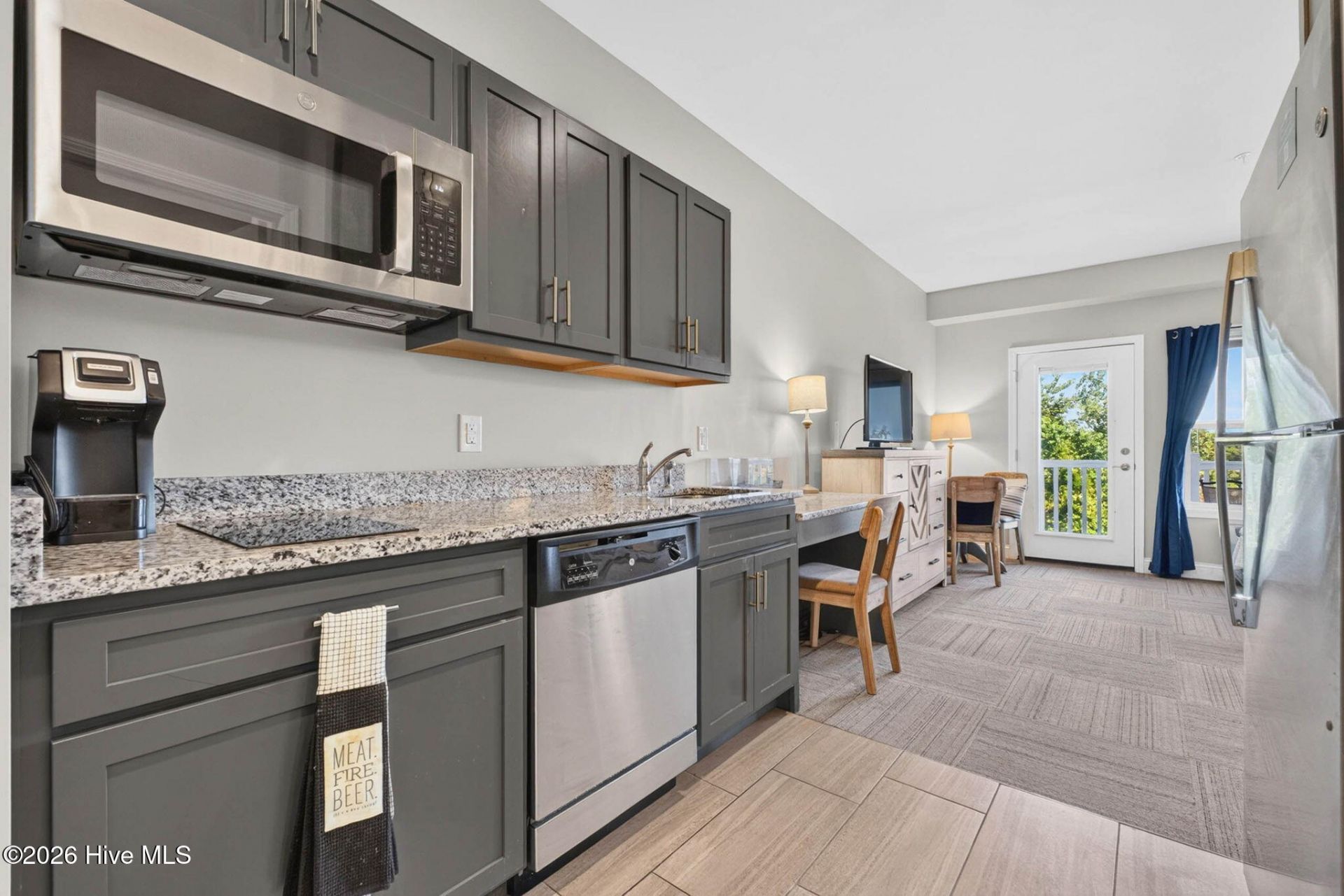 702 E Moore Street  Photo 23