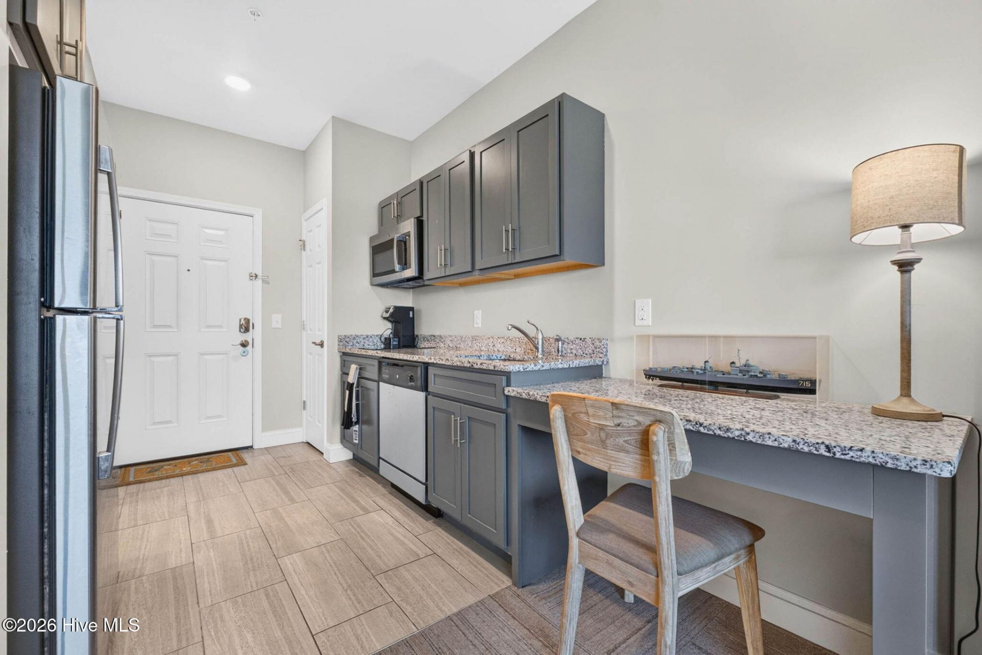 702 E Moore Street  Photo 24