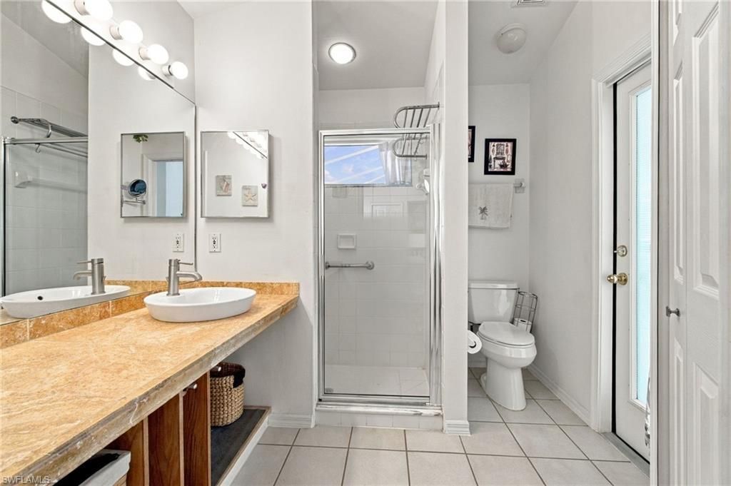 22175 Seashore Cir , Estero, FL 33928 Photo