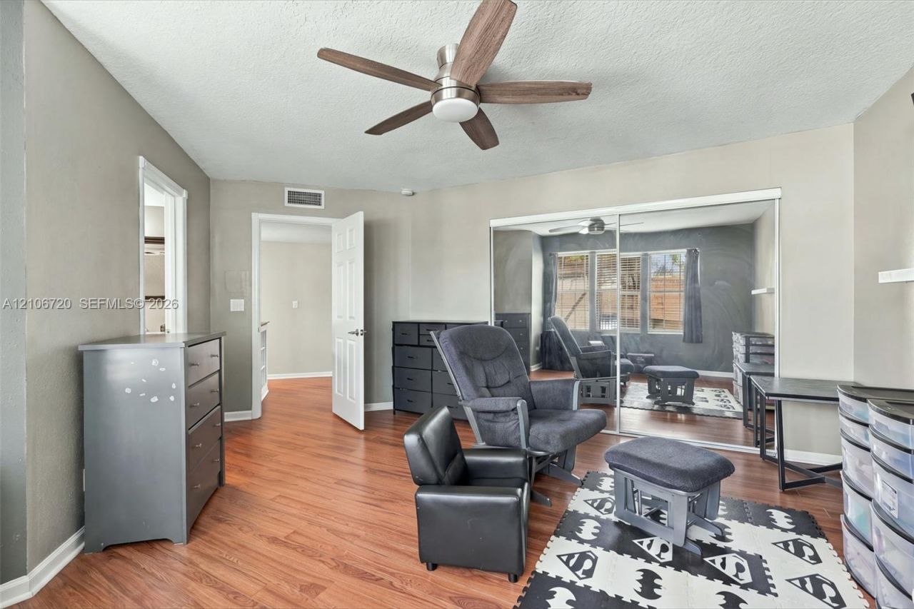 152 Weybridge Cir, Unit C, Royal Palm Beach, FL 33411 Photo