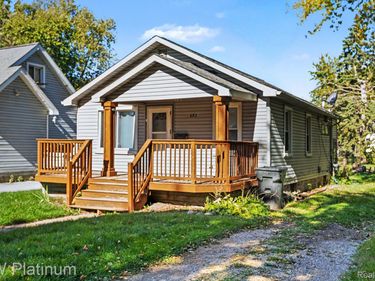 683 E Mansfield Avenue, Pontiac, Mi 48340