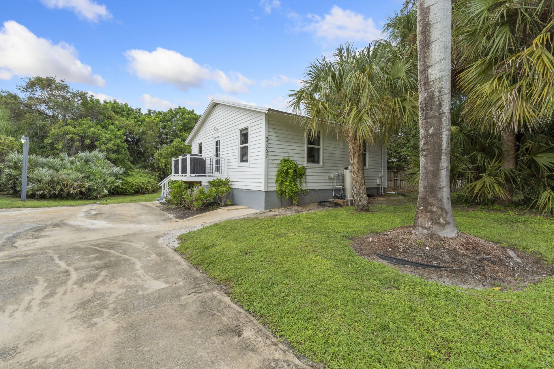 9207 SE Karin Street, Hobe Sound, FL 33455 Photo