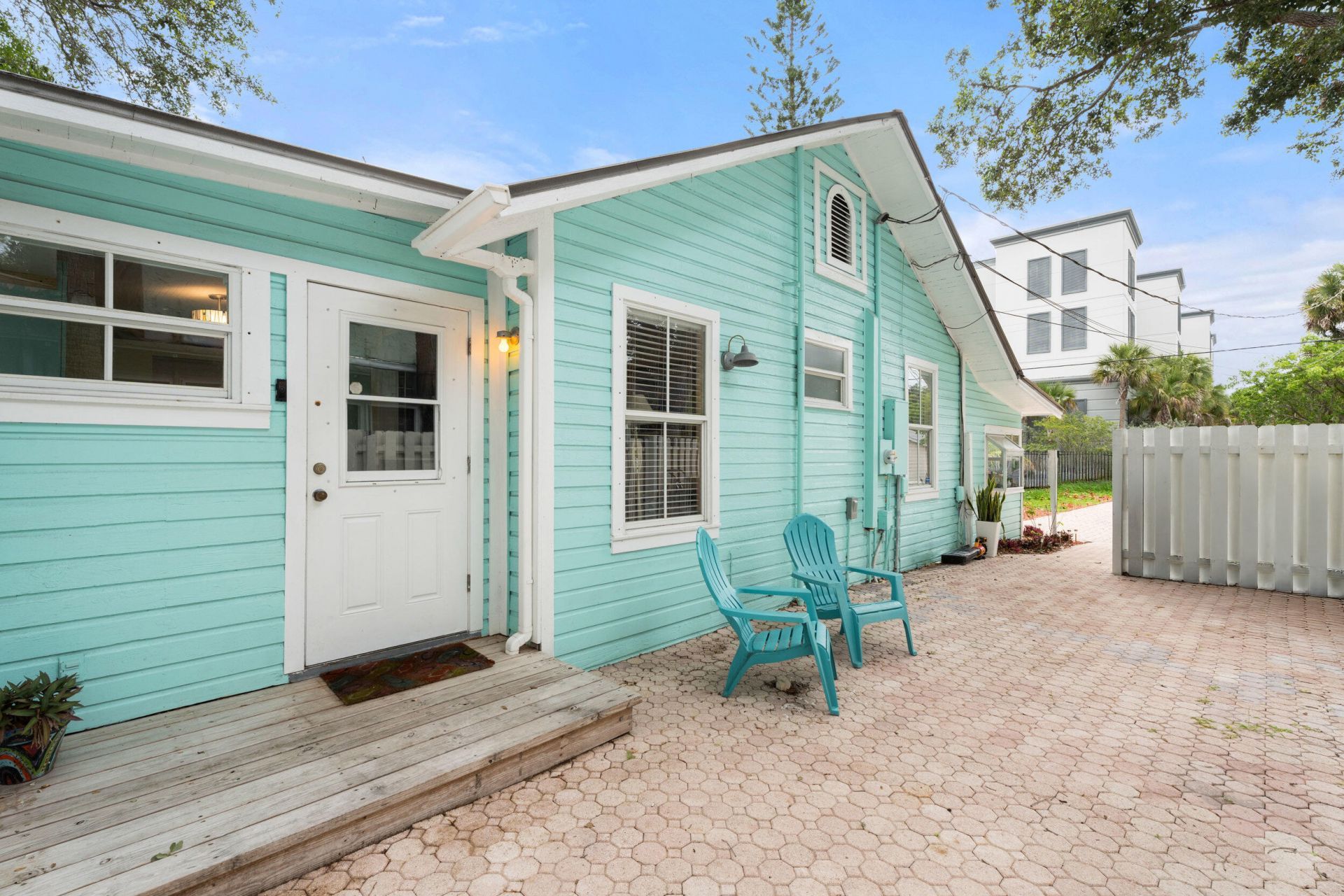 644 SW Bryant Avenue, Unit B, Stuart, FL 34994 Photo