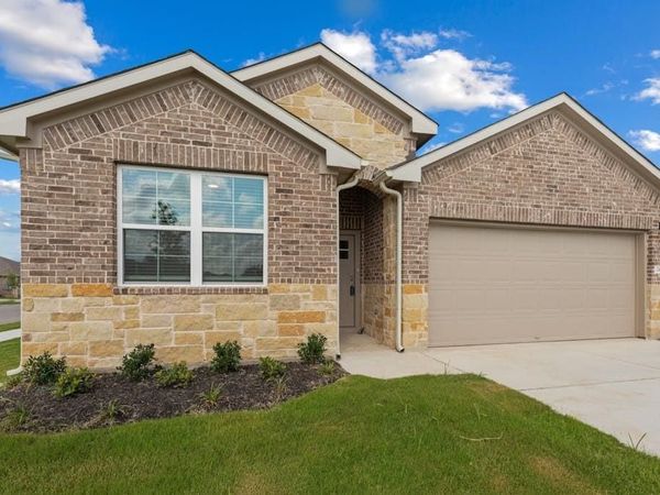 240 Connor LN , Georgetown, TX 78626
