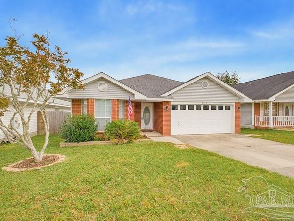 5012 Antoine Pl, Pensacola, FL 32505