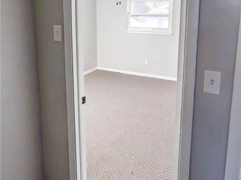 5573 Decker Road, North Olmsted, OH 44070 Photo 20