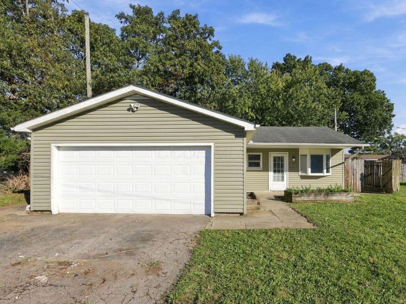 4242 Ethel Road, Obetz, OH 43207 Photo 1