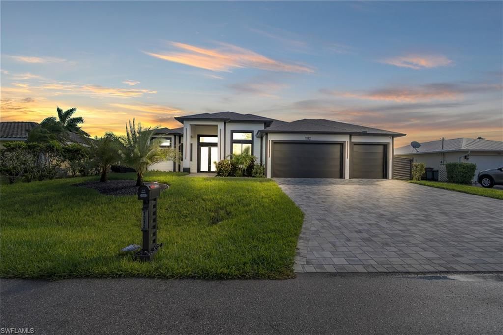 1312 SE 23rd St , Cape Coral, FL 33990 Photo