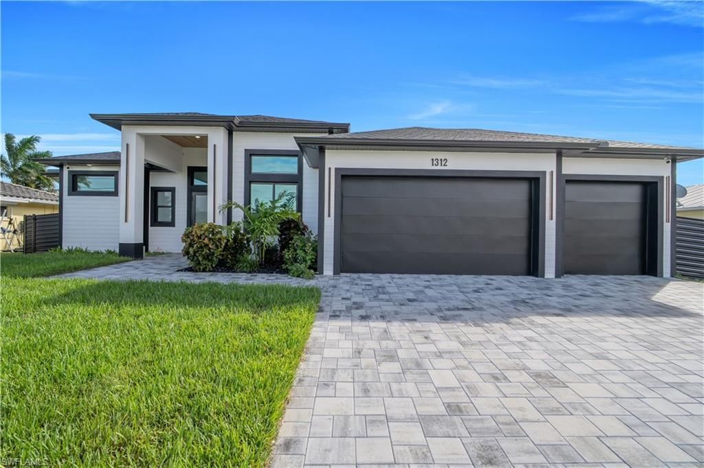 1312 SE 23rd St , Cape Coral, FL 33990 Photo