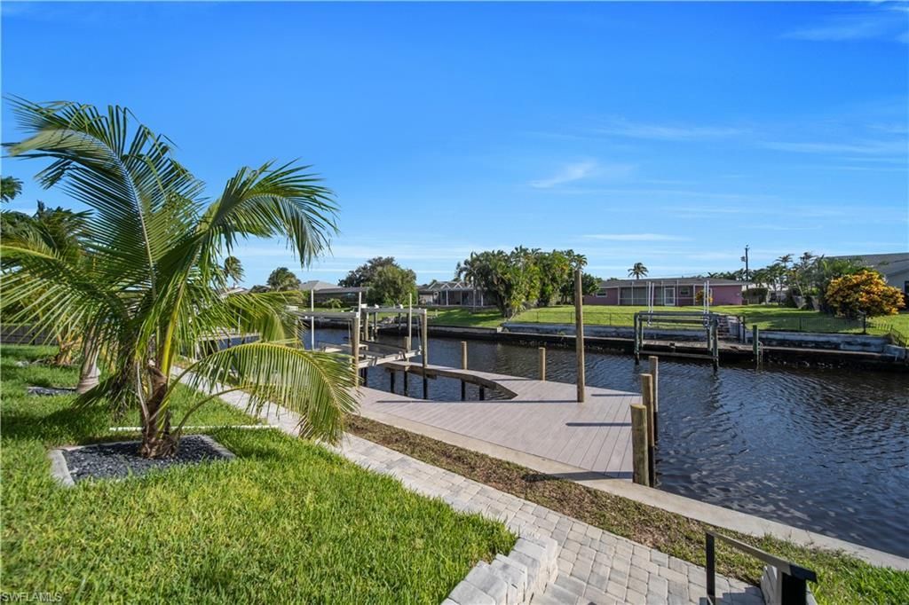 1312 SE 23rd St , Cape Coral, FL 33990 Photo