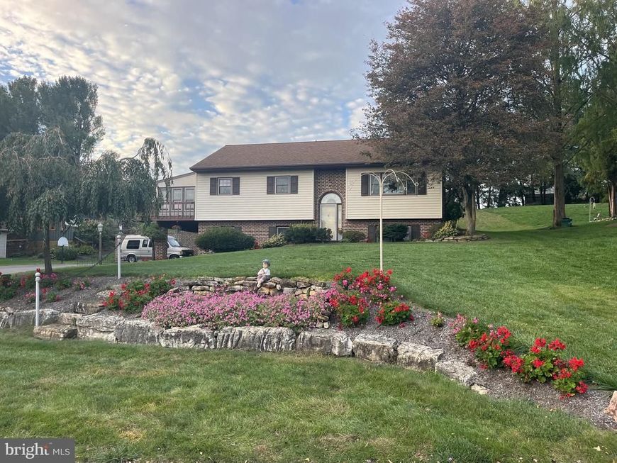 14 Echo Valley Drive , Ephrata, PA 17522 Main Photo