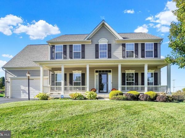 8570 DIAMOND RUN COURT, SEVEN VALLEYS, PA 17360