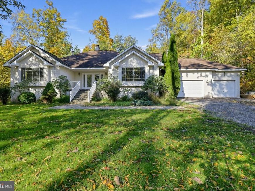 3072 Long Road, Green Lane, PA 18054 Main Photo