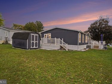 108 DECATUR DRIVE , GRANTVILLE, PA 17028