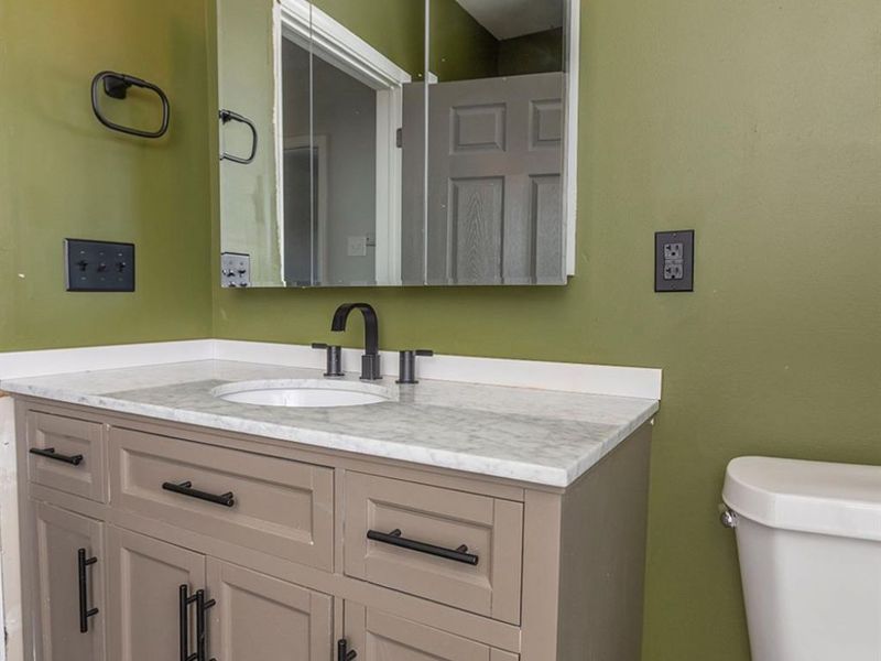 6688 Kennedy, Cincinnati, OH 45213 Photo 18