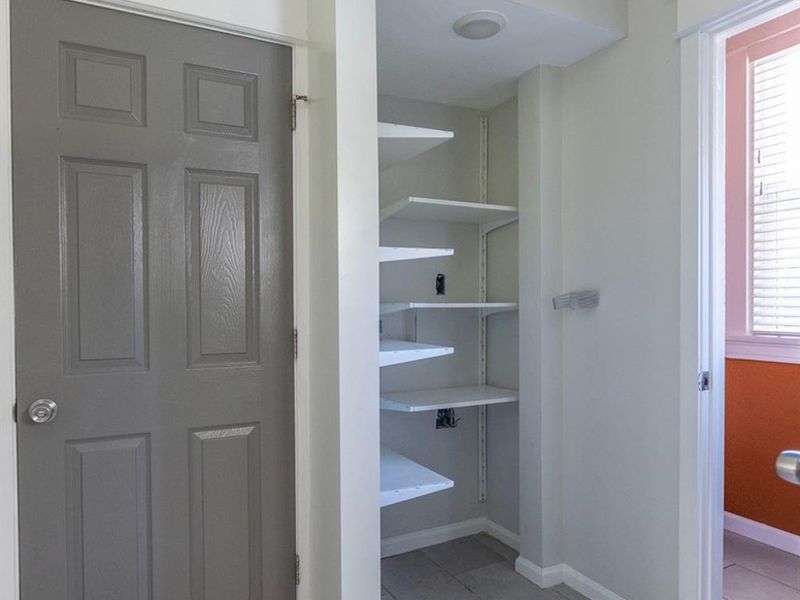 6688 Kennedy, Cincinnati, OH 45213 Photo 29