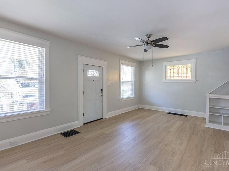 6688 Kennedy, Cincinnati, OH 45213 Photo 5