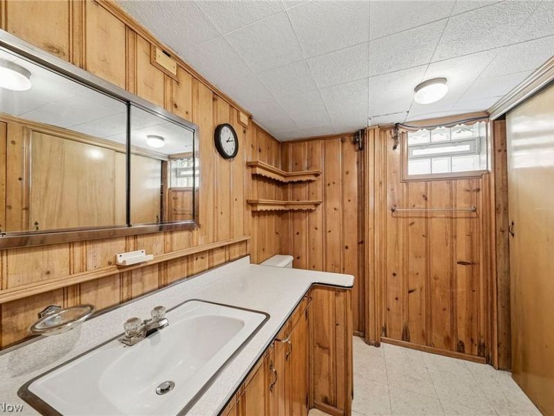 2902 Lincoln Avenue, Parma, OH 44134 Photo 38