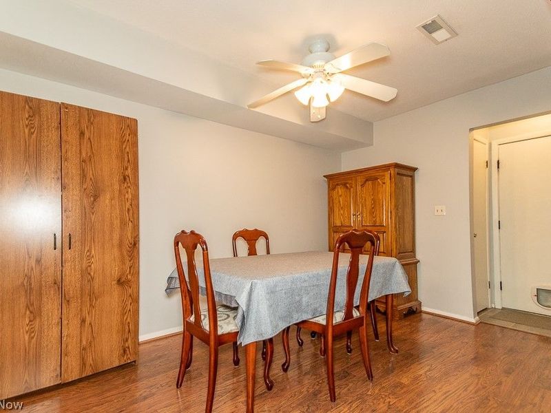 6813 Colonial Drive, Unit D, Mentor, OH 44060 Photo 10