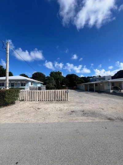 938 Plantation Rd , Key Largo, FL 33037 Photo