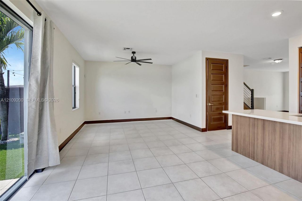 16011 NW 91st Ct , Miami Lakes, FL 33018 Photo