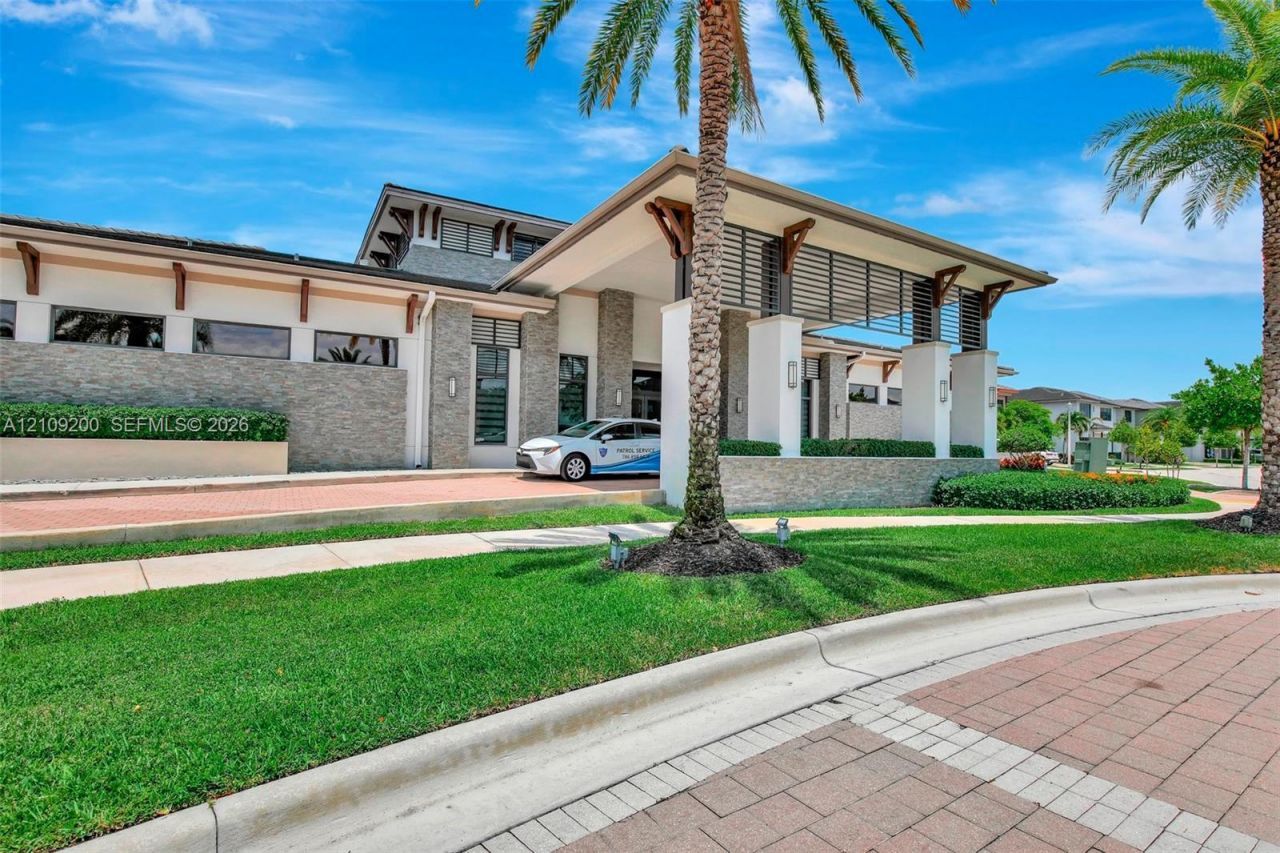 16011 NW 91st Ct , Miami Lakes, FL 33018 Photo