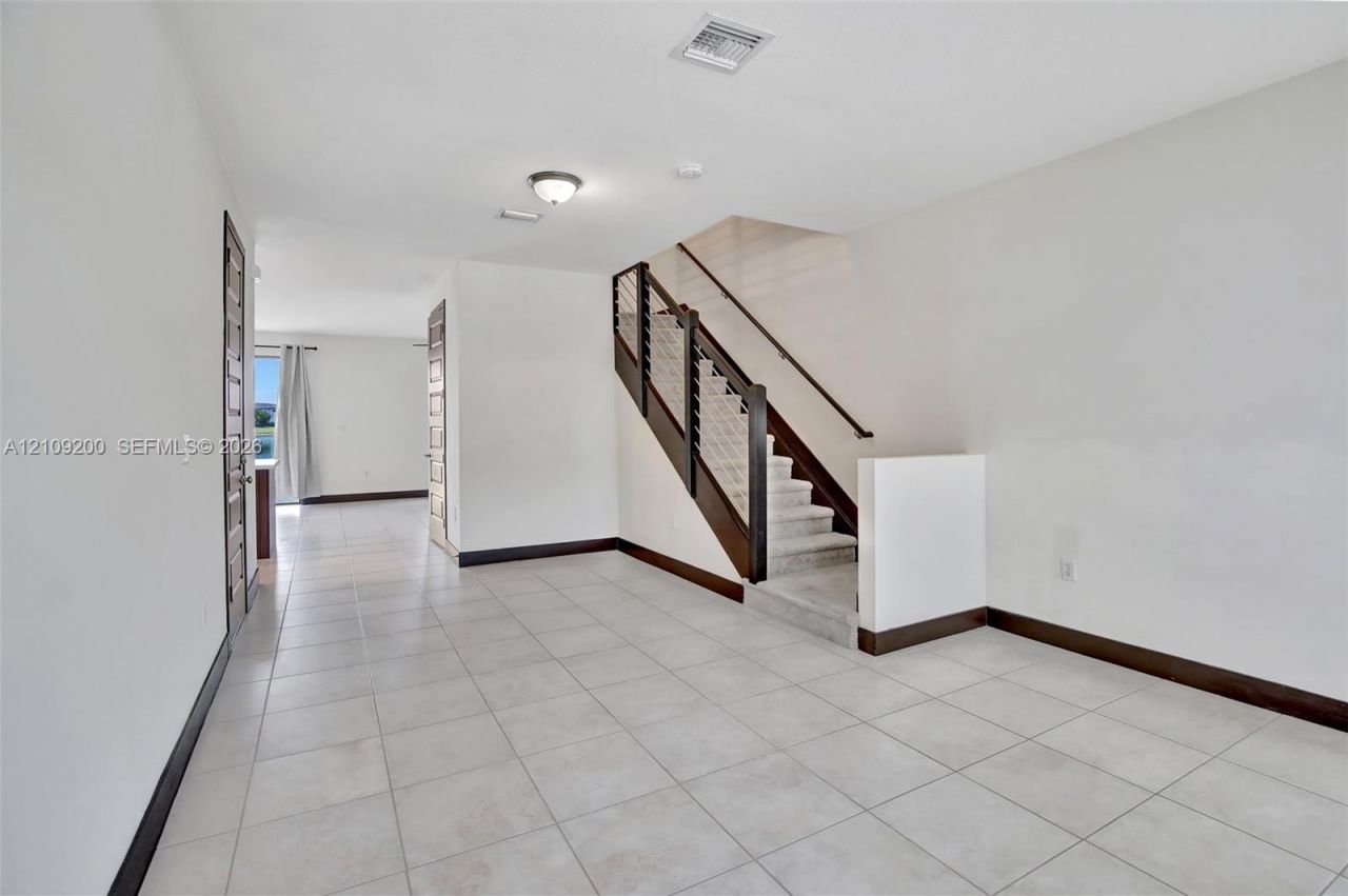 16011 NW 91st Ct , Miami Lakes, FL 33018 Photo