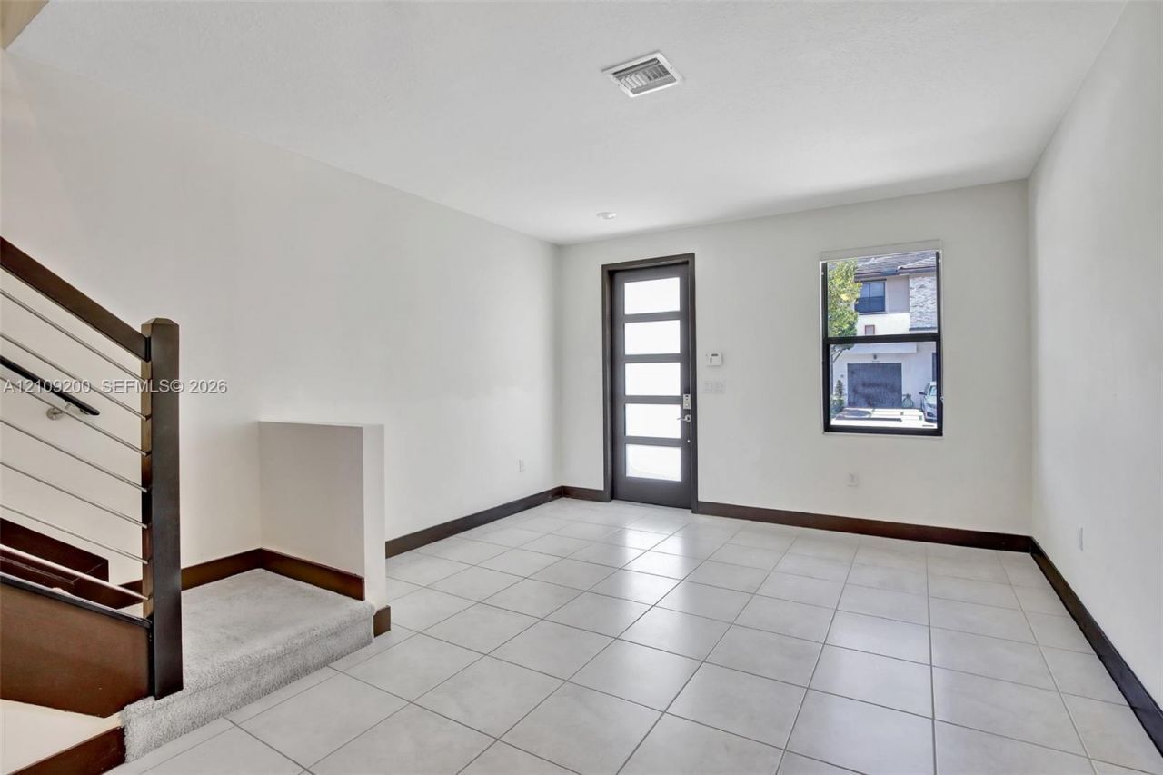 16011 NW 91st Ct , Miami Lakes, FL 33018 Photo