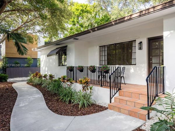3141 Jefferson St , Coconut Grove, FL 33133