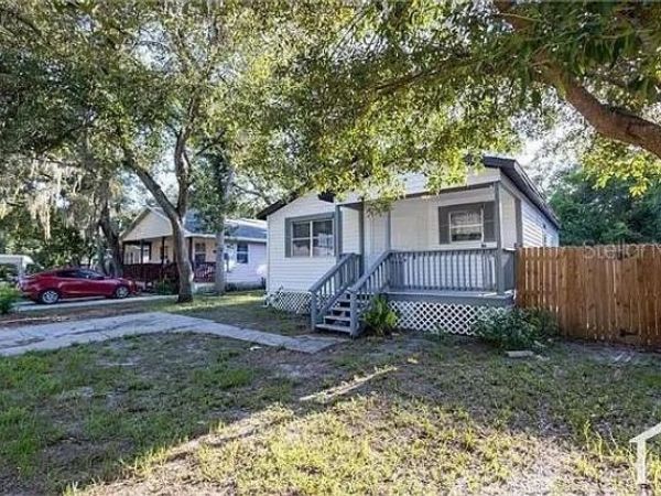 3110 GORDON COURT , TAMPA, FL 33619