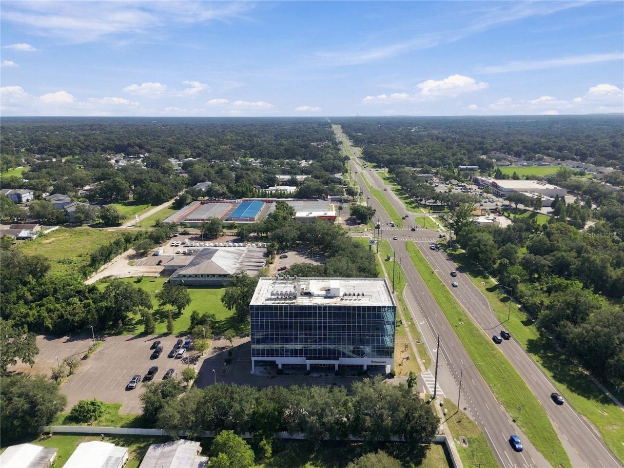 2350 E State Road 60, Valrico, FL 33594 Photo