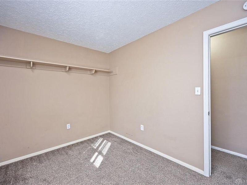 4709 Wire Drive, Dayton, OH 45414 Photo 28