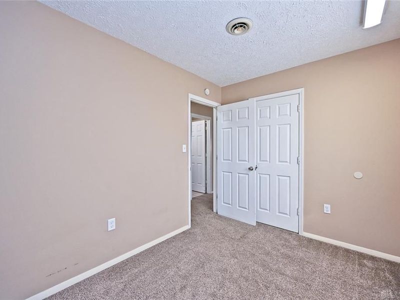 4709 Wire Drive, Dayton, OH 45414 Photo 29