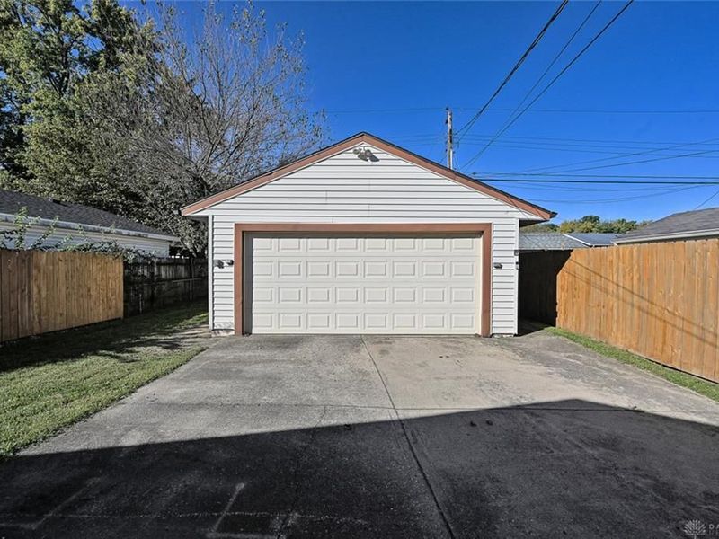 4709 Wire Drive, Dayton, OH 45414 Photo 31