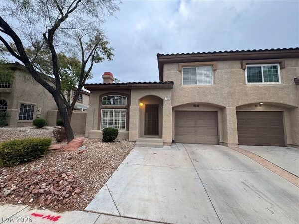 7632 Connemara Avenue , Las Vegas, NV 89128