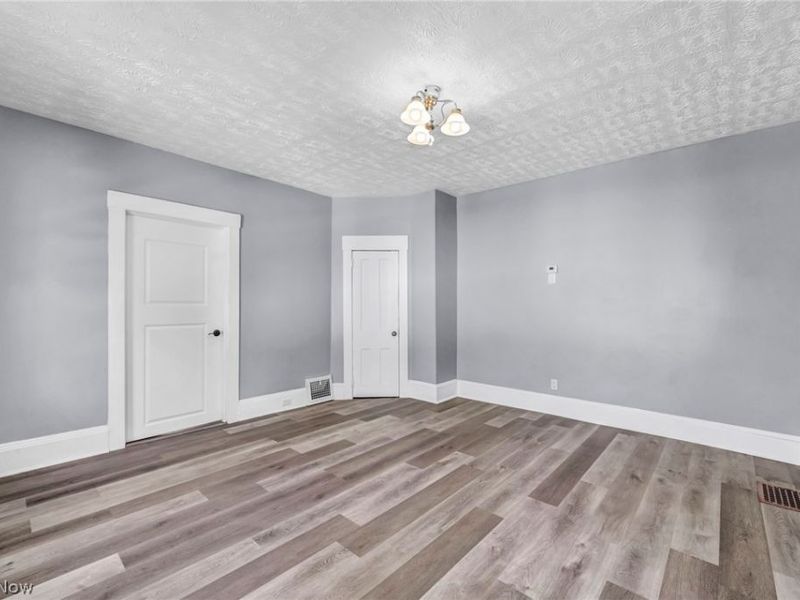 16319-16321 Arcade Avenue , Cleveland, OH 44110 Photo 23
