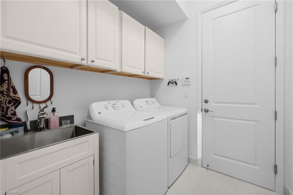 28539 Lobos Cir , Bonita Springs, FL 34135 Photo