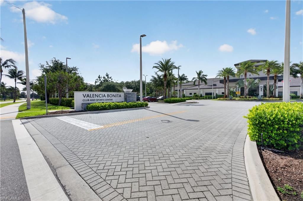 28539 Lobos Cir , Bonita Springs, FL 34135 Photo