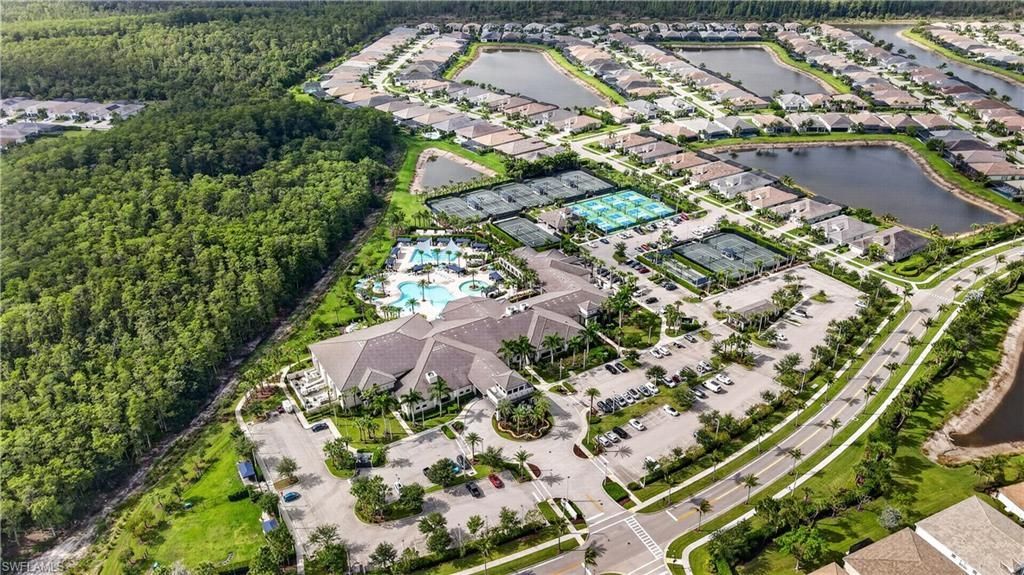 28539 Lobos Cir , Bonita Springs, FL 34135 Photo