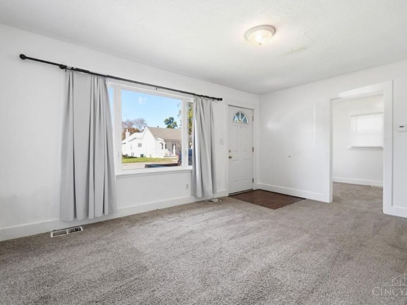 125 Central Avenue, Blanchester, OH 45107 Photo 7