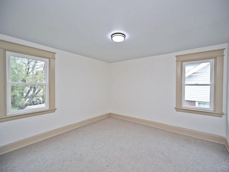 209 Wedgewood Avenue, Cincinnati, OH 45217 Photo 24