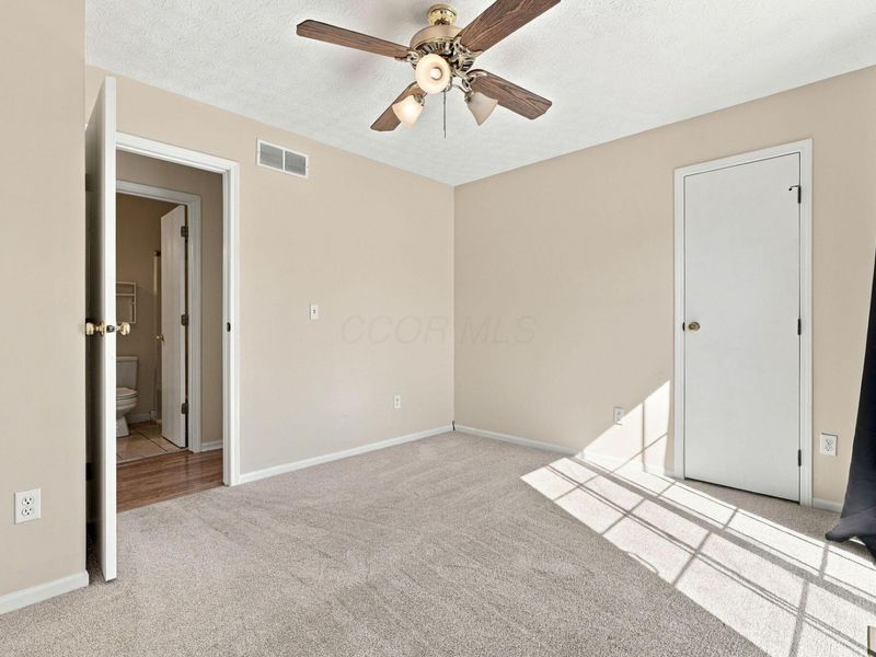 6803 Raybear Drive, Canal Winchester, OH 43110 Photo 10