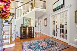 3205 Pignatelli Crescent photo 4