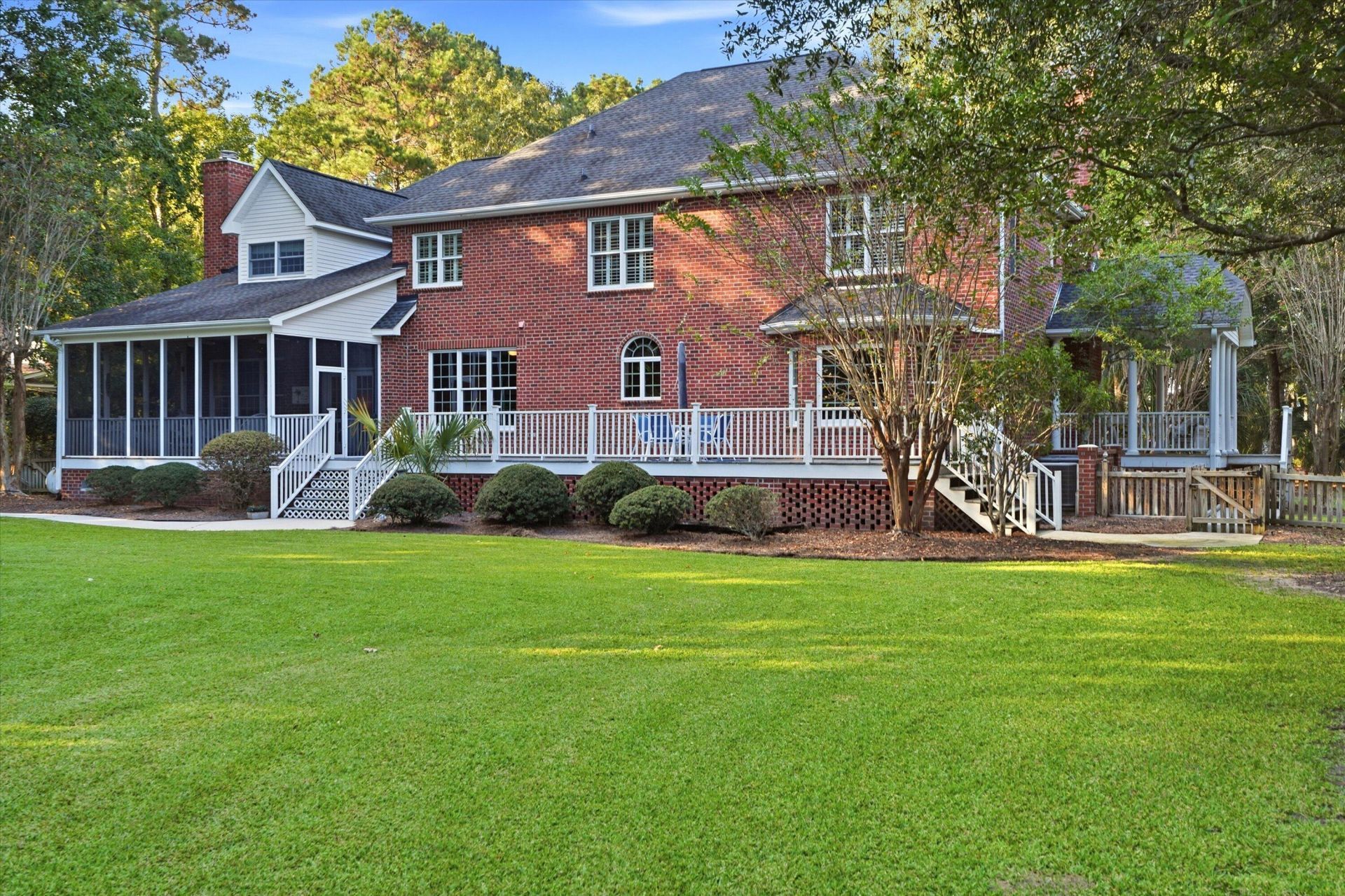 3205 Pignatelli Crescent Photo 77