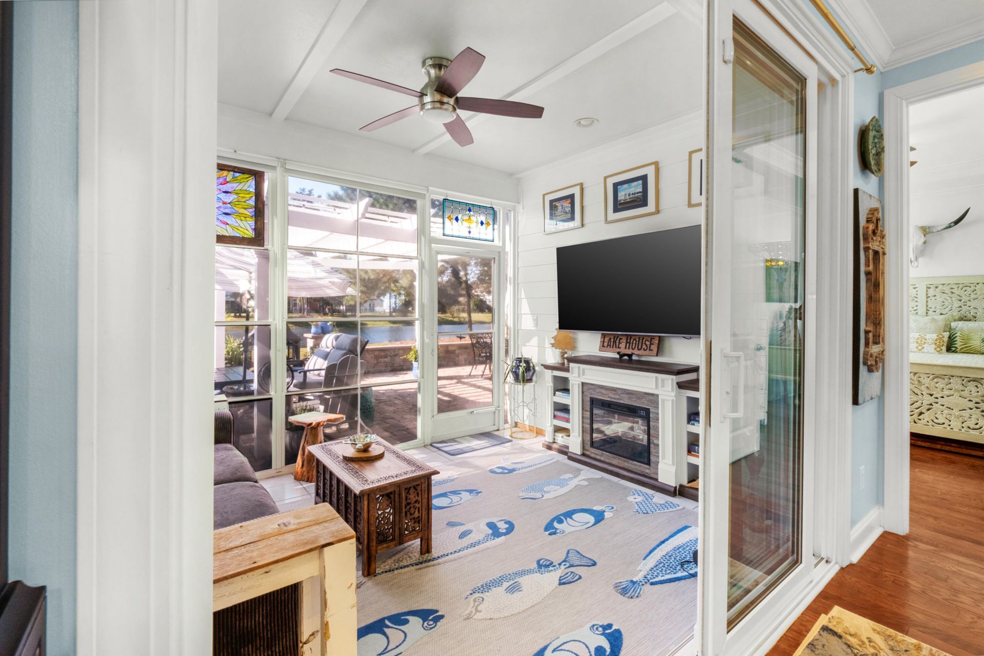409 Four Seasons Boulevard Photo 28